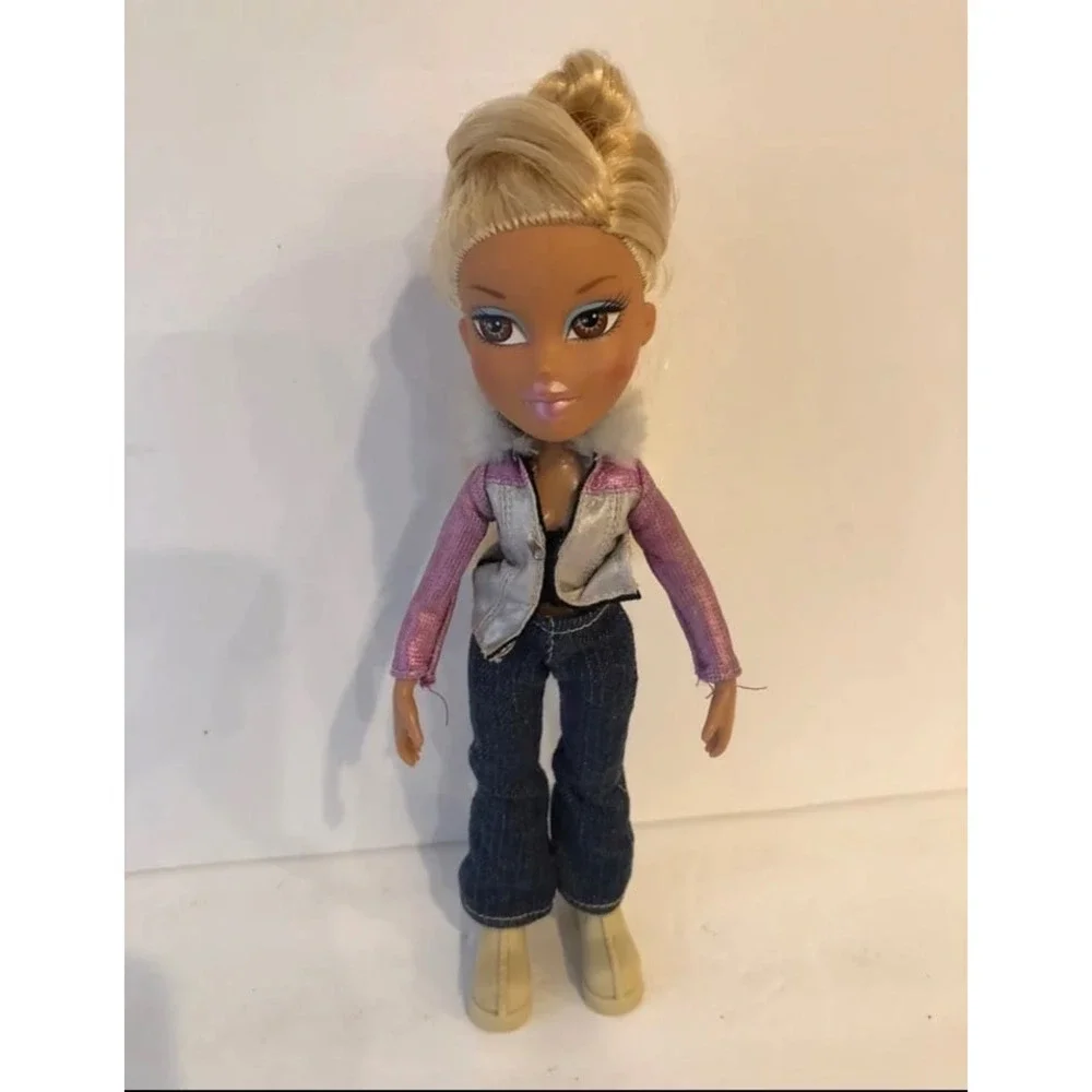 Bratz MGA‎ Doll Vinessa Ice Champions Doll 2006